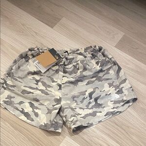The North Face Kids Gray Camouflage Shorts